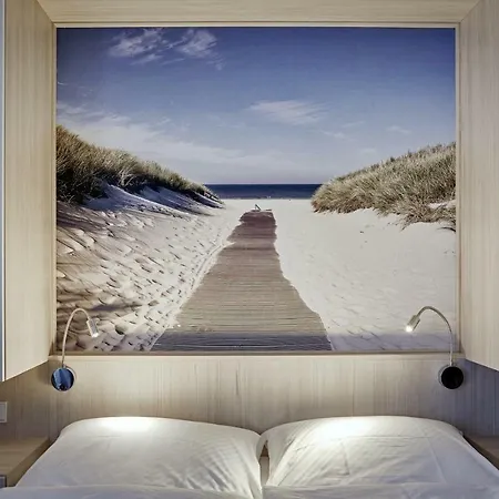 Duus Garni Hotell 3*